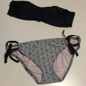 HOLLISTER Flirty Bikini Top Shape to Shore L/XL